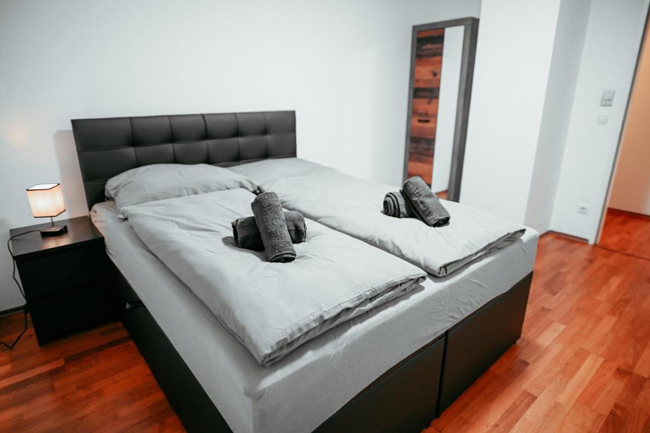Vienna Shopping Center 8 Appartment Dış mekan fotoğraf