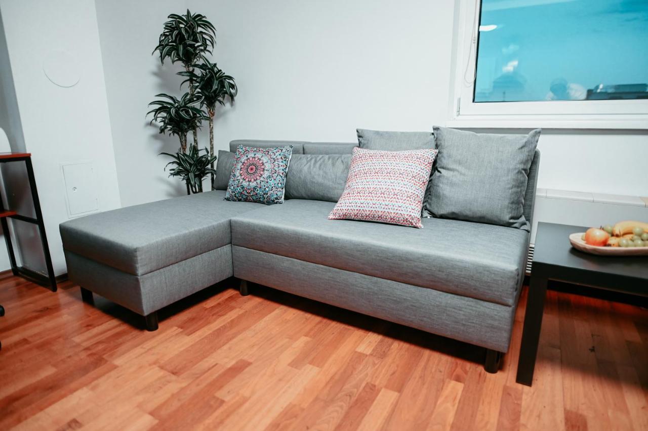Vienna Shopping Center 8 Appartment Dış mekan fotoğraf